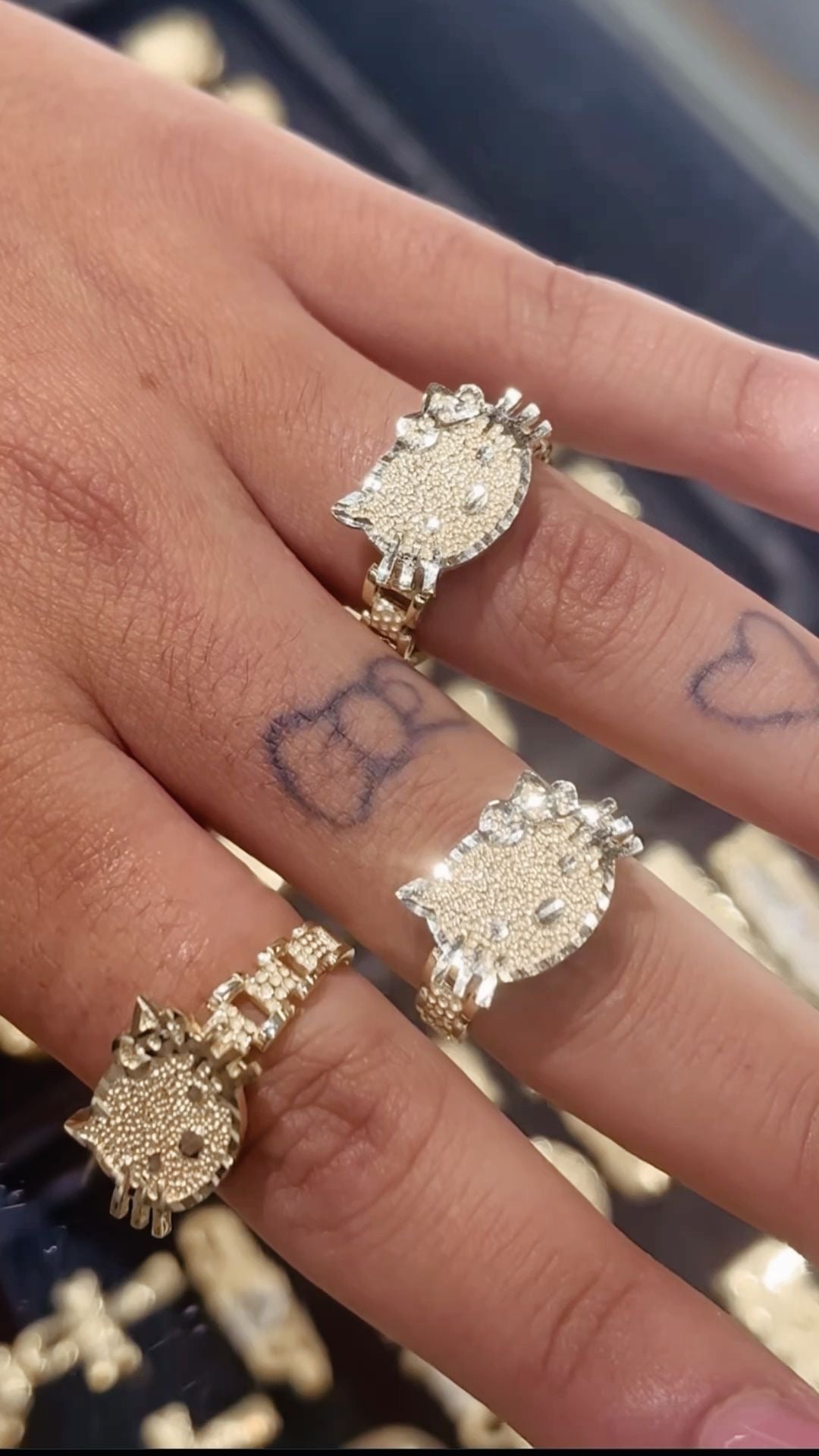 HK Ring